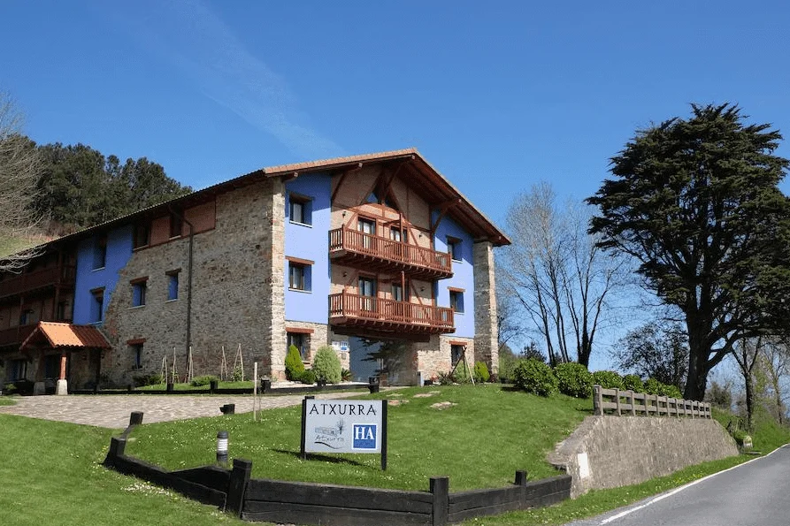 Xarma, alojamientos con encanto - Hotel-apartamento Atxurra